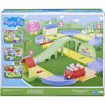 Peppa Pig All Around Peppa’s Town Playset with Car Track (1)