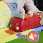 Peppa Pig All Around Peppa’s Town Playset with Car Track (1)