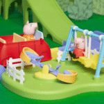 Peppa Pig All Around Peppa’s Town Playset with Car Track (1)